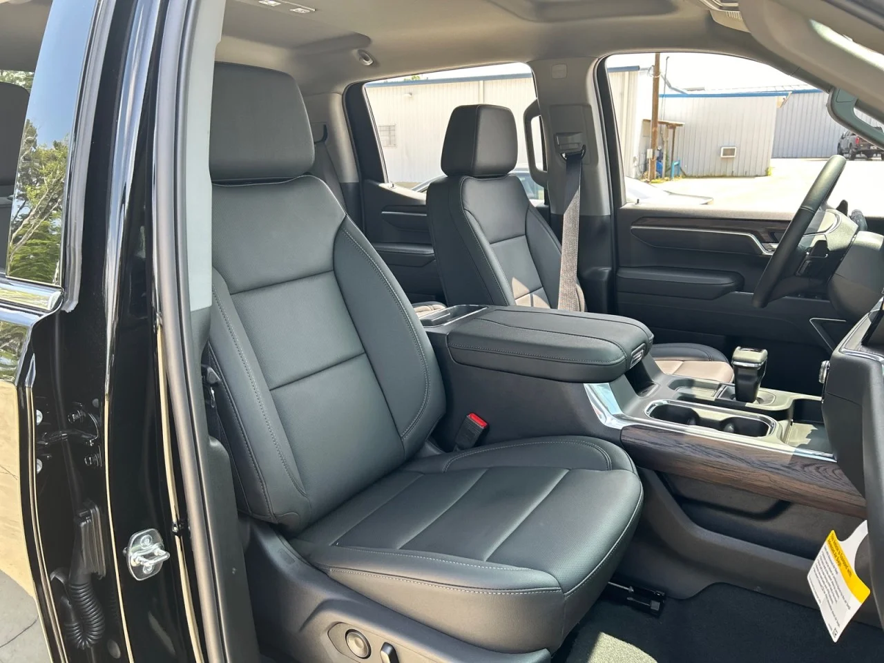 2026 GMC Sierra 1500 SLT - Photo 19