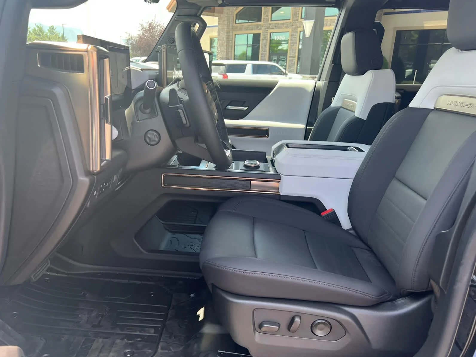 2025 GMC HUMMER EV 3X - Photo 15