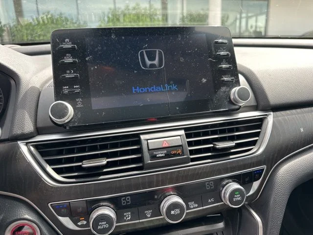 Used 2020 White Honda Touring 2.0T image 13