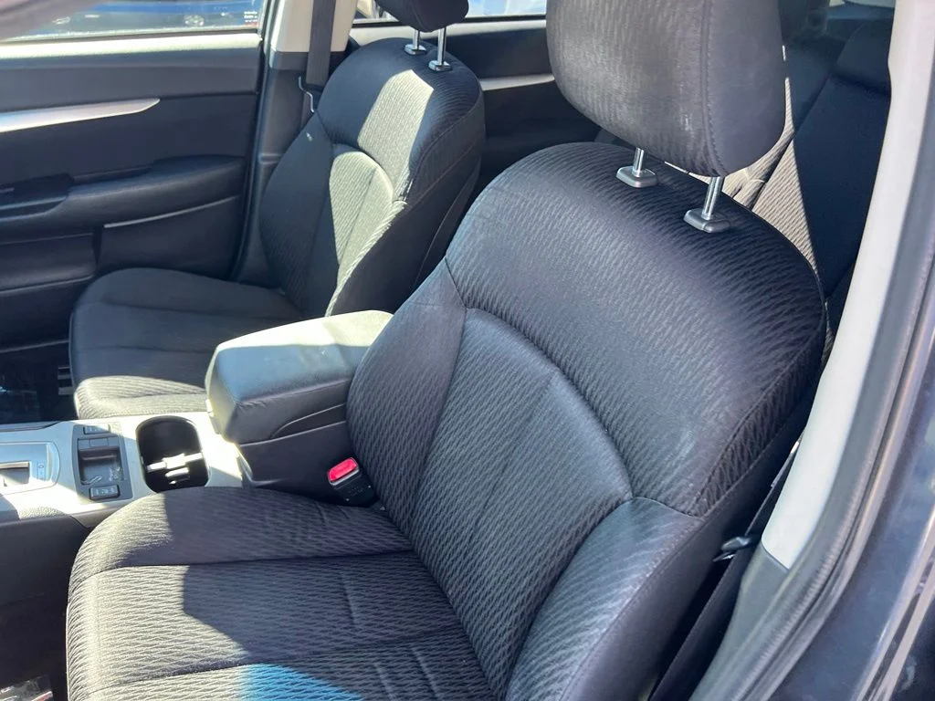 Used 2011 Graphite Gray Metallic Subaru 2.5i Premium image 13