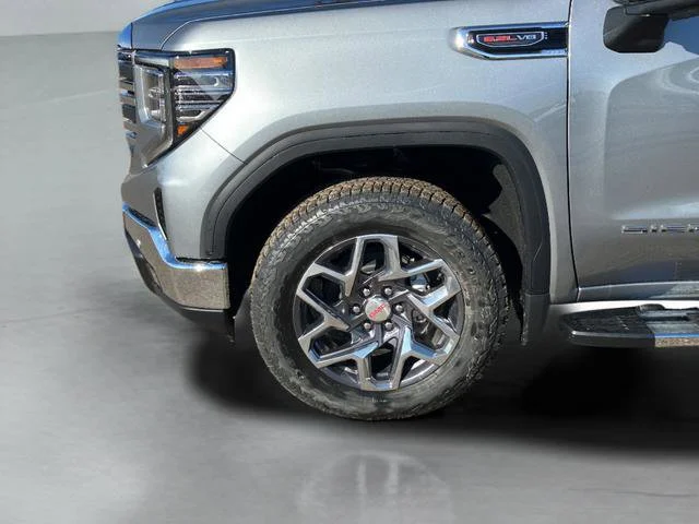 2026 GMC Sierra 1500 SLT - Photo 15