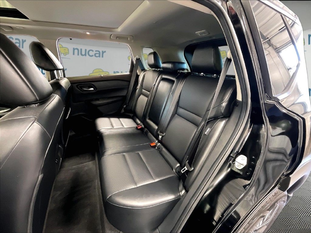 Used 2023 Black Nissan SV image 15