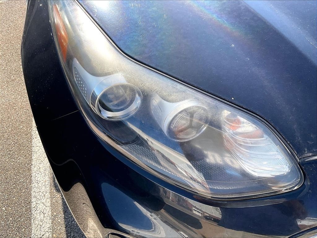 Used 2019 Red Kia LX image 31