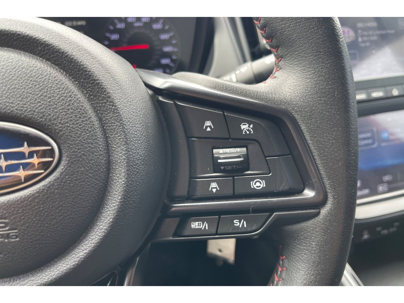 Used 2022 IGNITION RED Subaru Base image 33