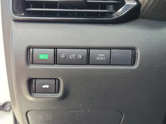 2022 Nissan Sentra SV - Photo 22