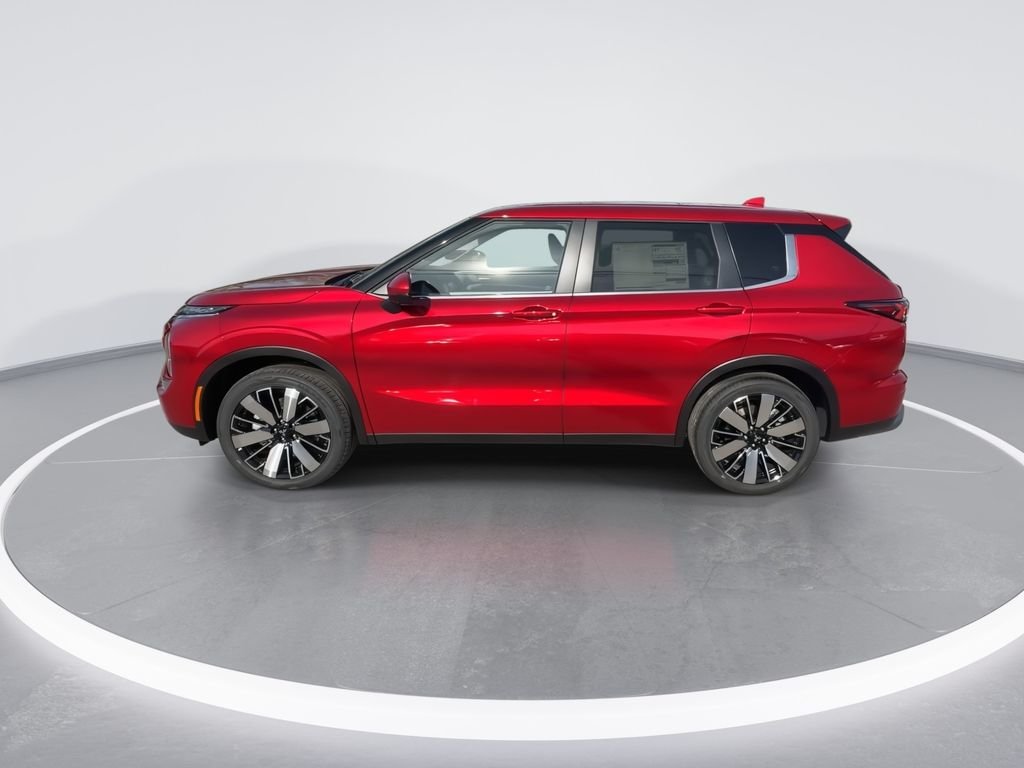 New 2026 Red Mitsubishi SE image 5