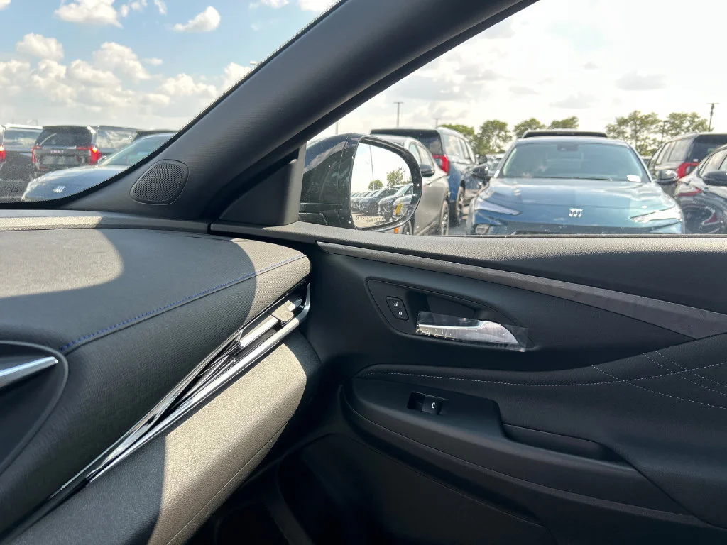2026 Buick Envista Sport Touring - Photo 28