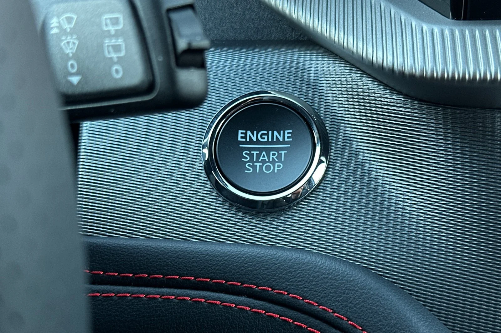 2026 Ford Explorer ST - Photo 23