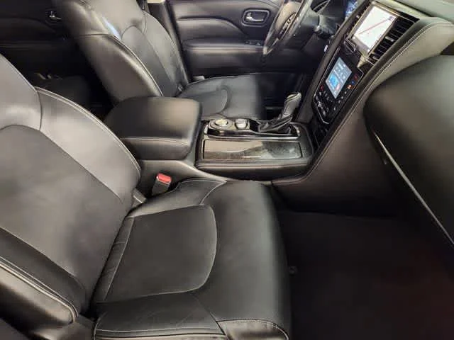 Used 2020 Hermosa Blue INFINITI LUXE image 3