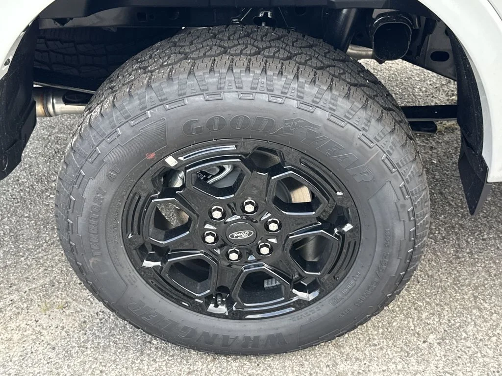 New 2026 White Ford XLT image 17