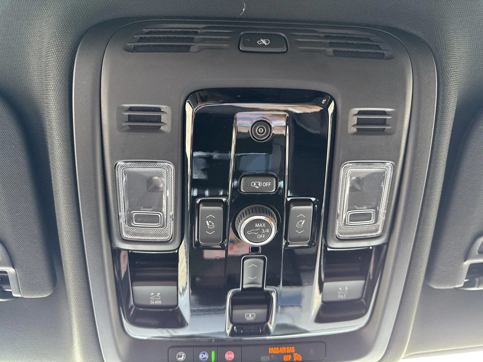 New 2026 Glacier White Tricoat GMC Denali Ultimate image 31