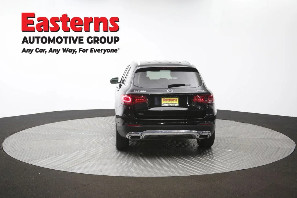 Used 2022 Black Mercedes-Benz GLC 300 image 37