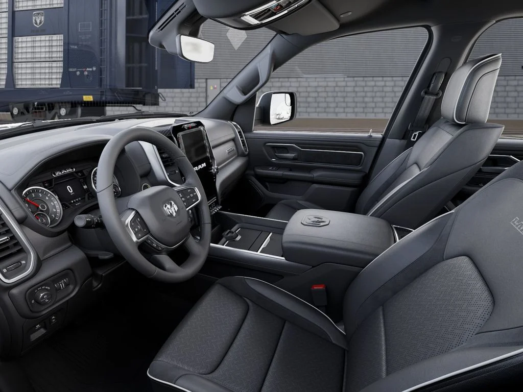 New 2026 Diamond Black Crystal Pearl-Coat Exterior Paint RAM Laramie image 22