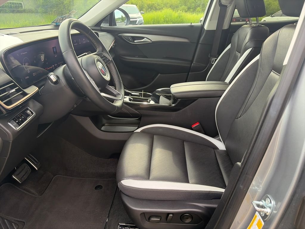 Used 2025 Gray Buick Sport Touring image 27