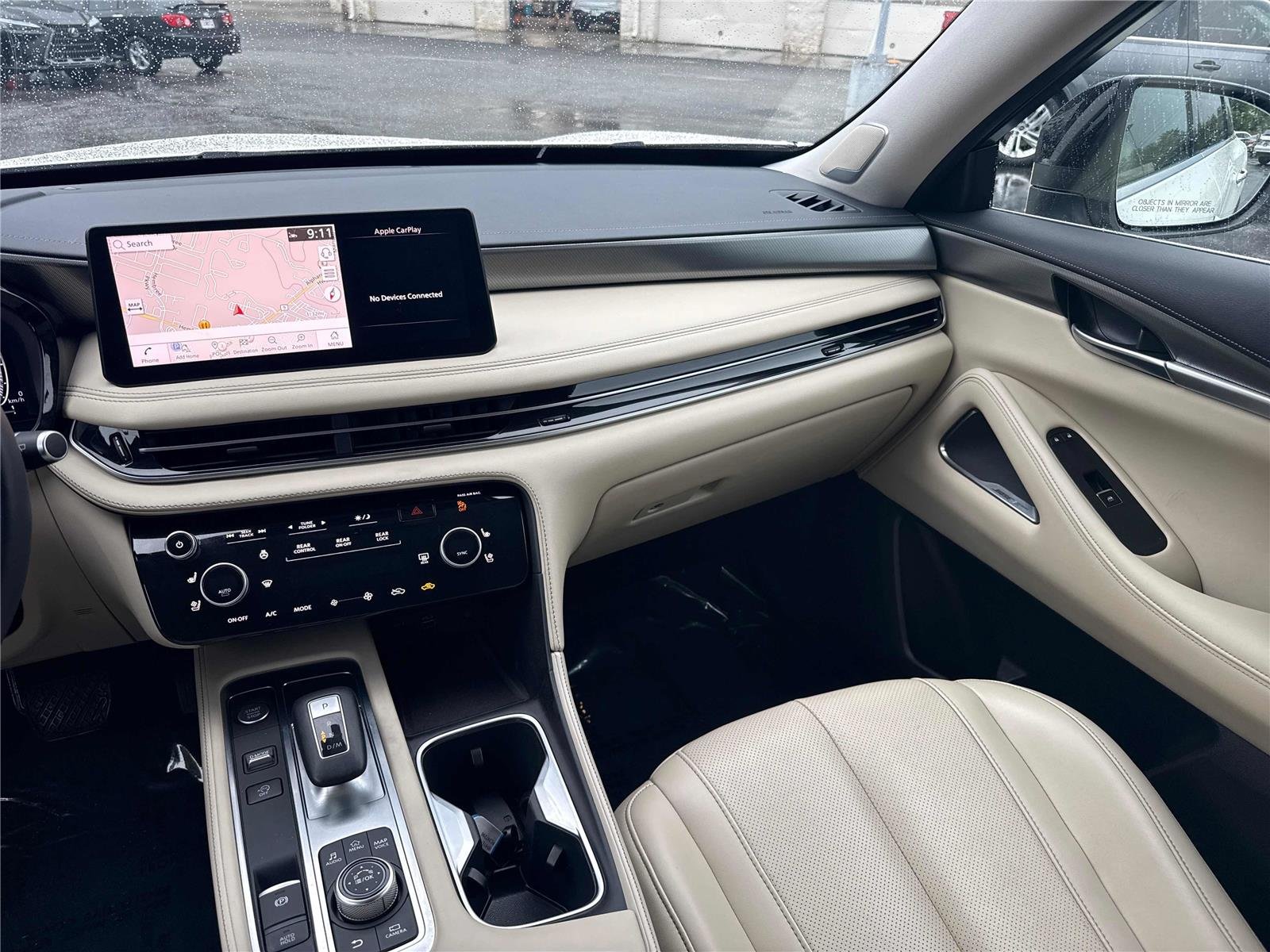 Used 2023 Majestic White INFINITI LUXE image 15