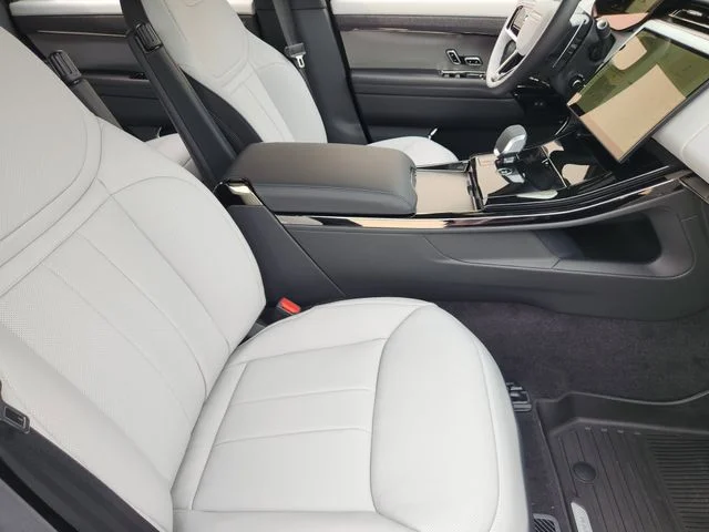 New 2026 Varesine Blue Land Rover Dynamic SE image 14