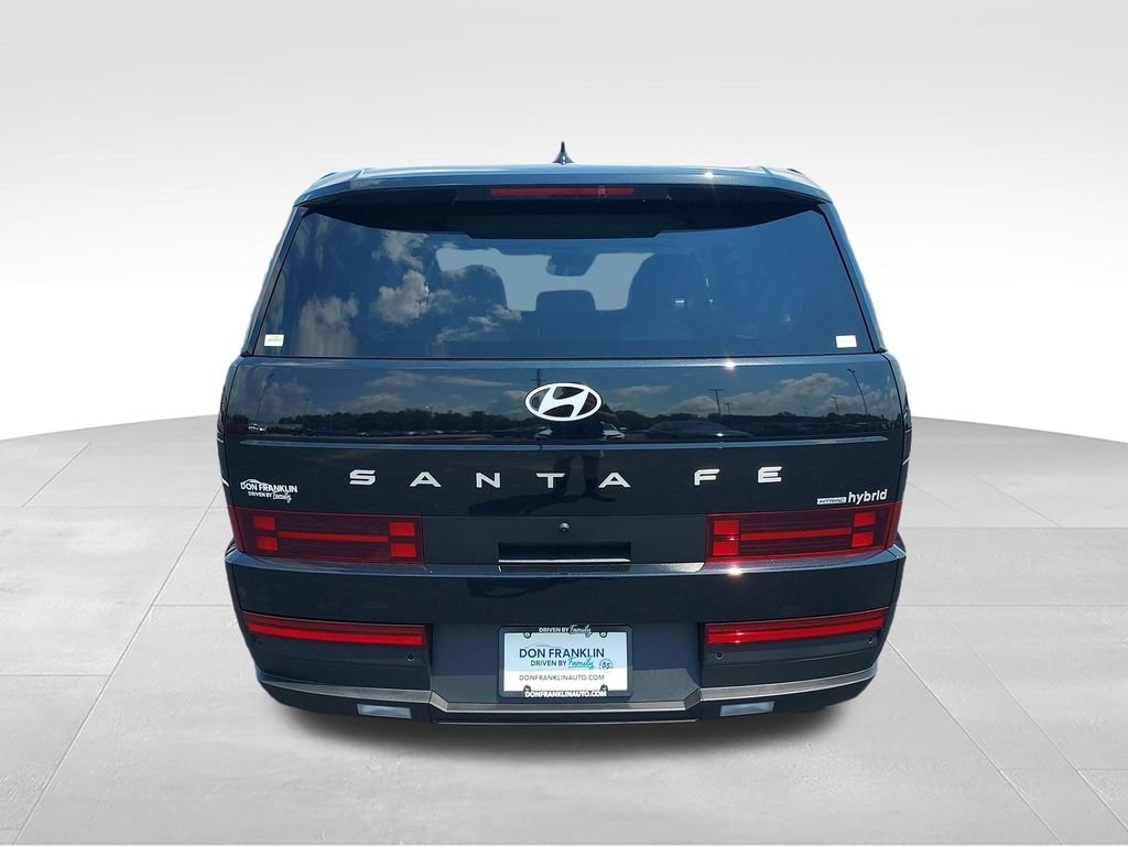 New 2026 Black Hyundai SE image 4
