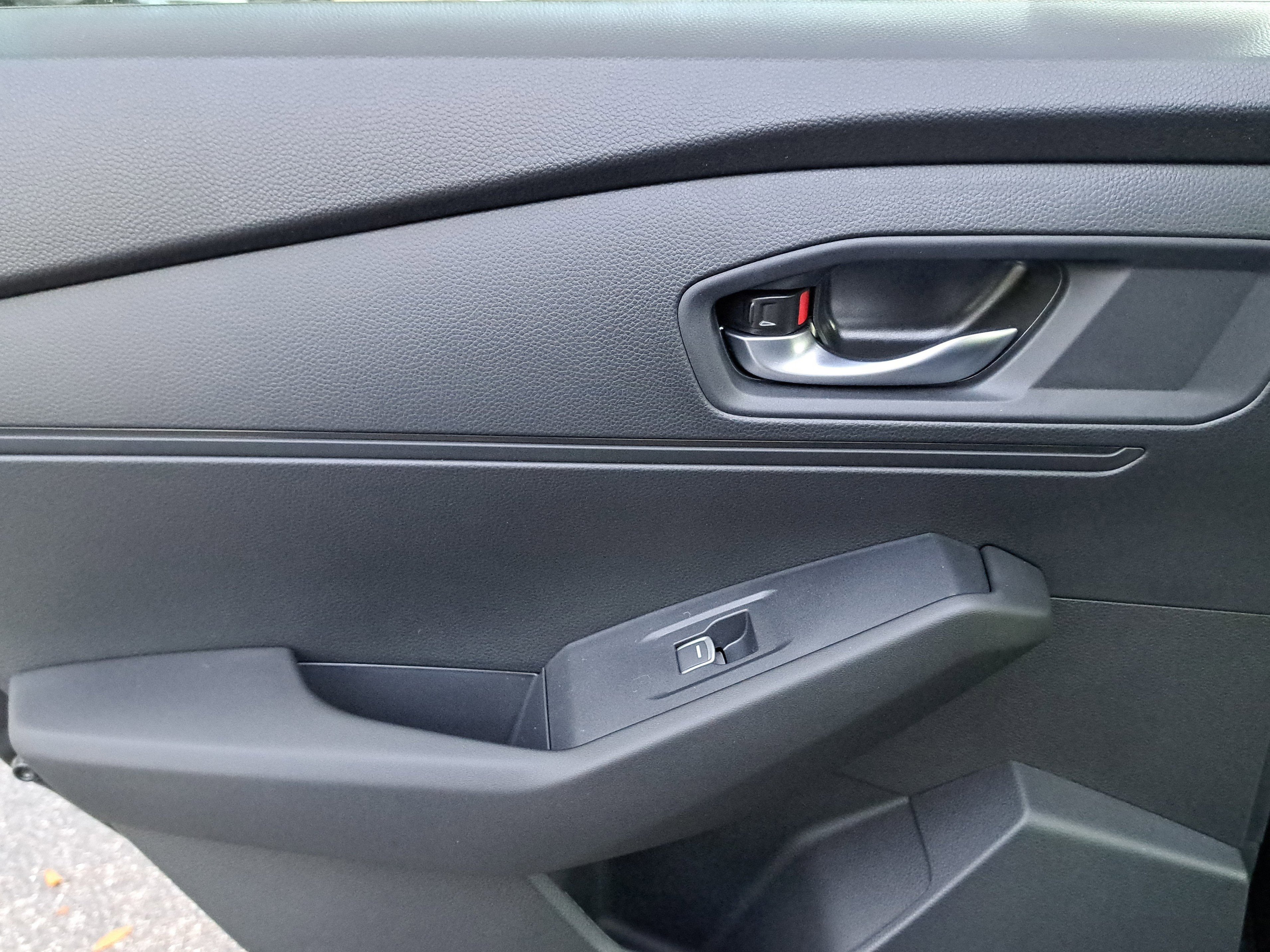 New 2026 Crystal Black Pearl Honda SE image 13