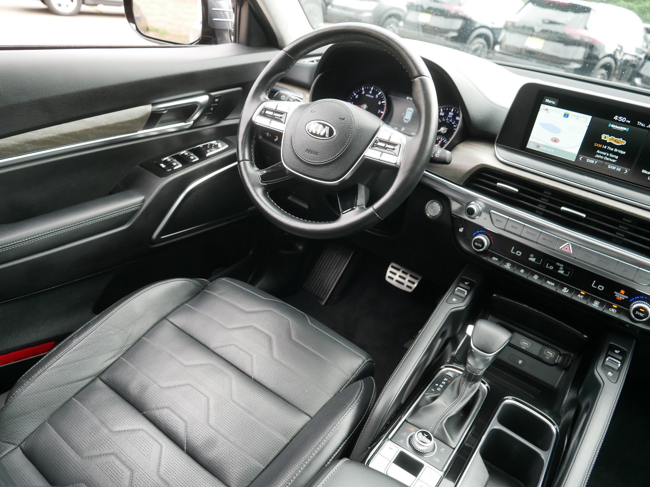 Certified Used 2021 Gravity Grey Kia SX image 9