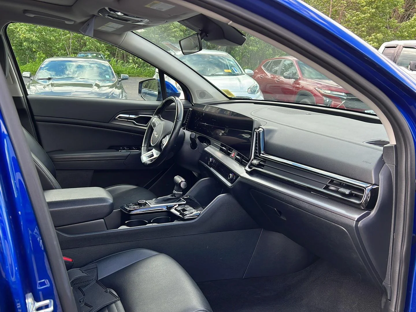 Used 2023 Sapphire Blue Kia SX-Prestige image 23