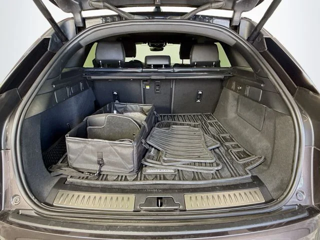 Certified Used 2026 Gray Land Rover Dynamic SE image 28