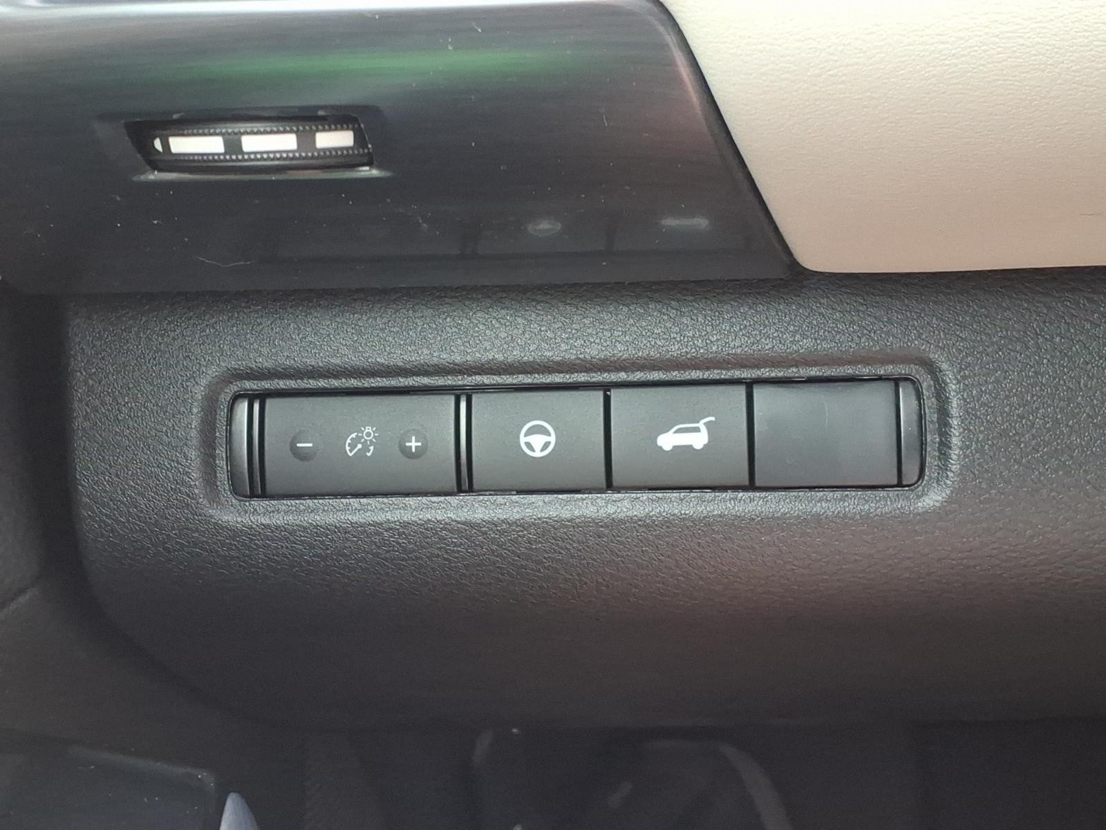 2026 Nissan Pathfinder SL White at Robbins Nissan