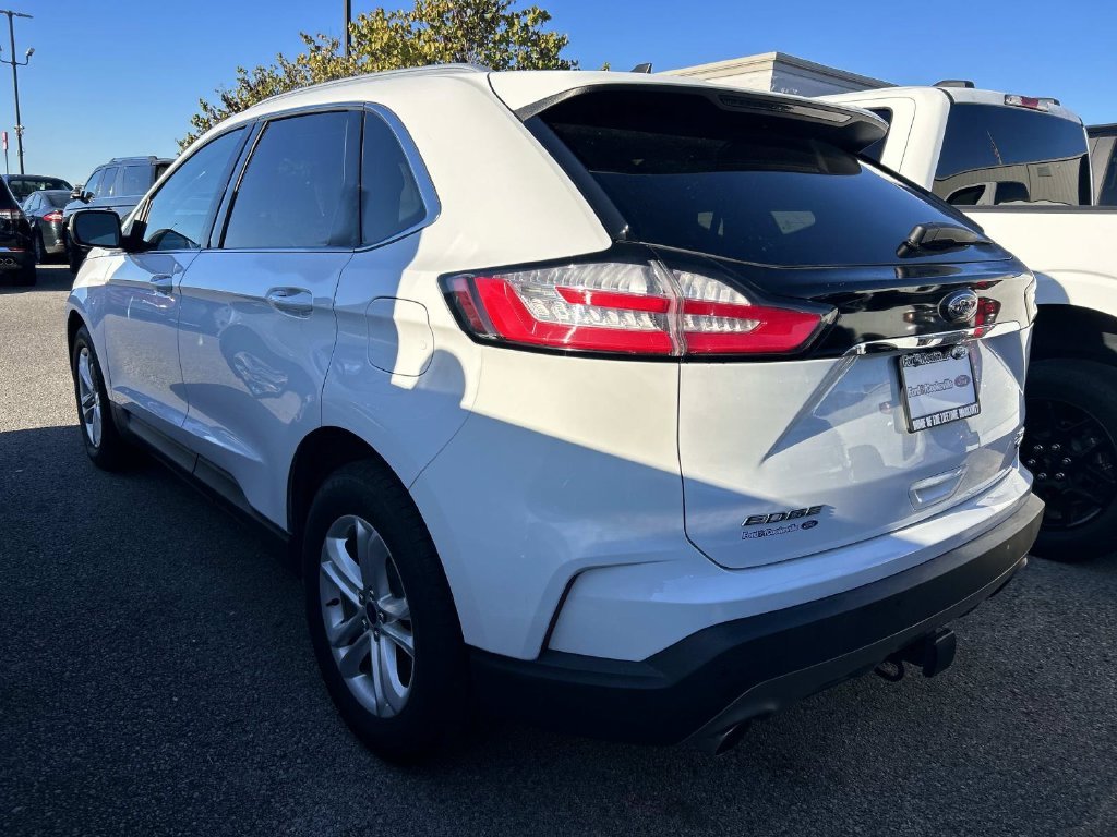 Used 2020 Oxford White Ford SEL image 5