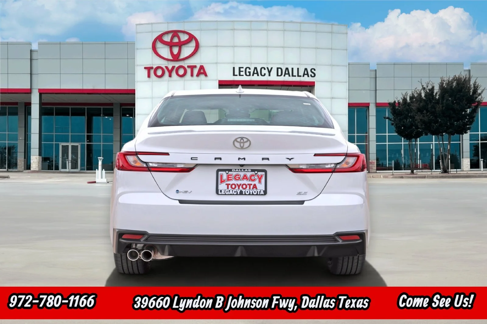 New 2026 Ice Cap Toyota SE image 7