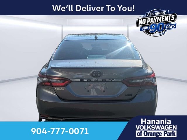 Used 2022 Gray Toyota XSE image 4