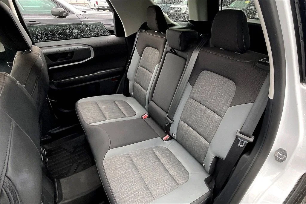Used 2022 White Ford Big Bend image 23