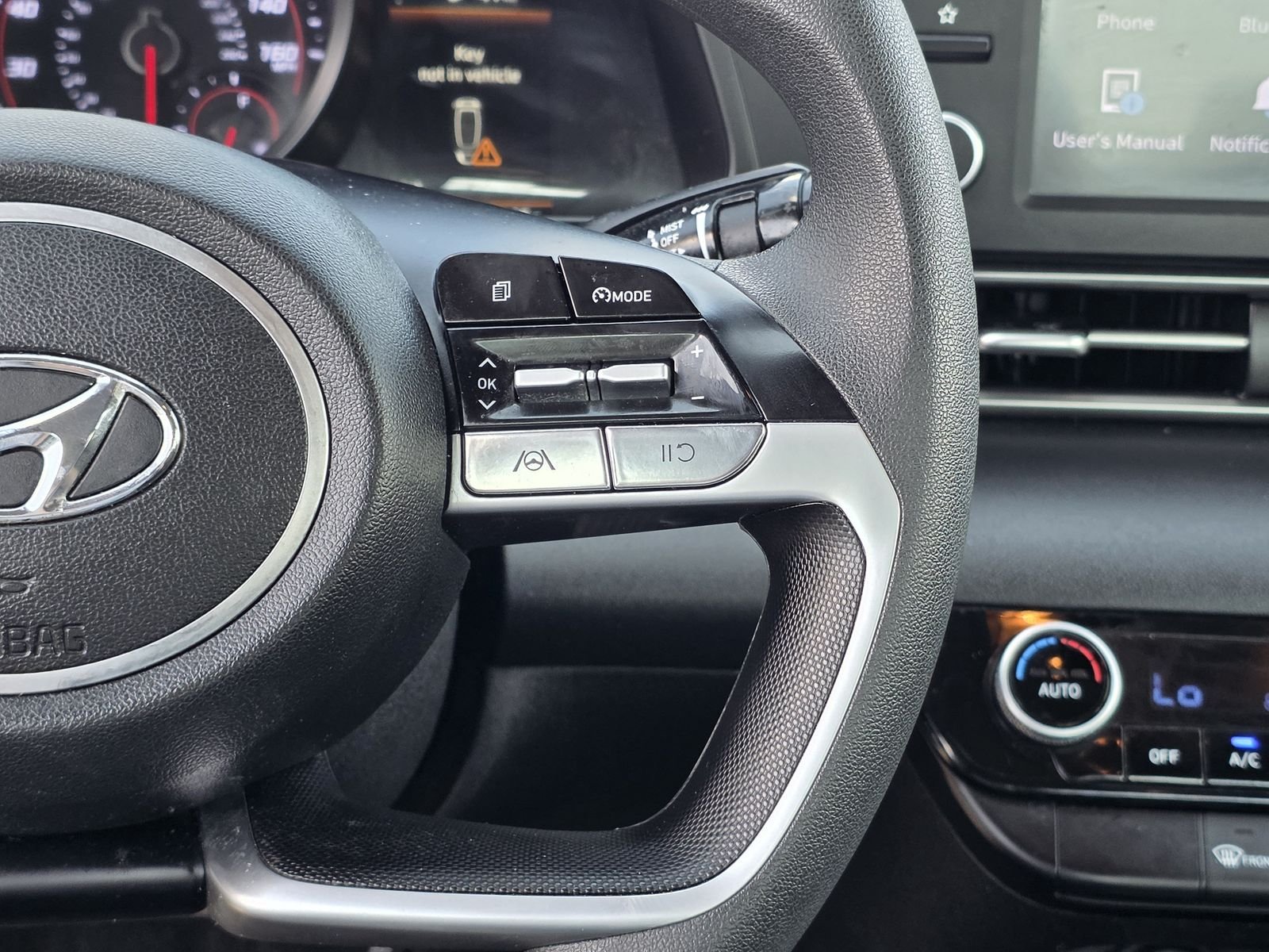 Used 2023 Gray Hyundai SEL image 23