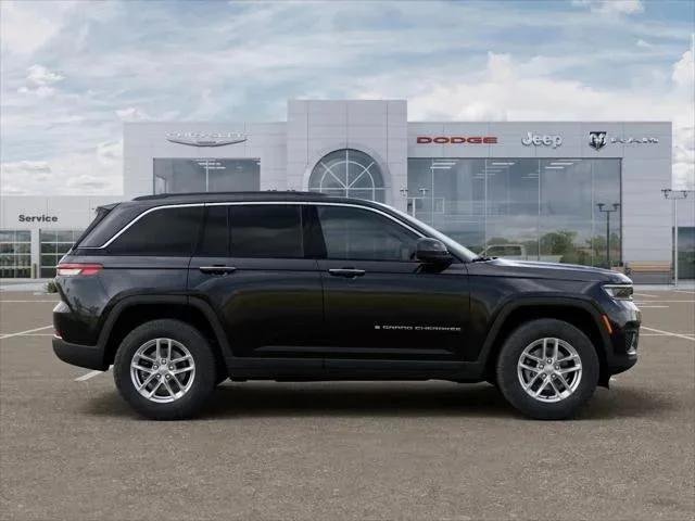 2025 Jeep Grand Cherokee Laredo - Photo 48