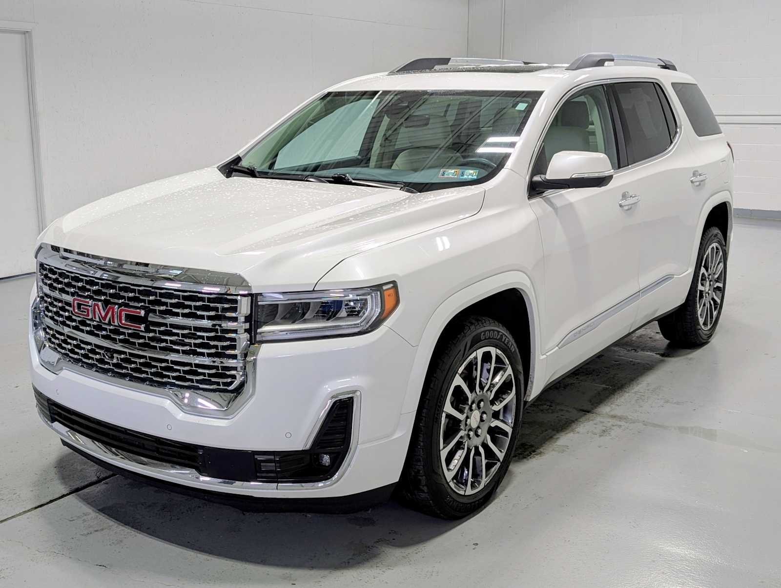 2020 GMC Acadia Denali AWD's photo