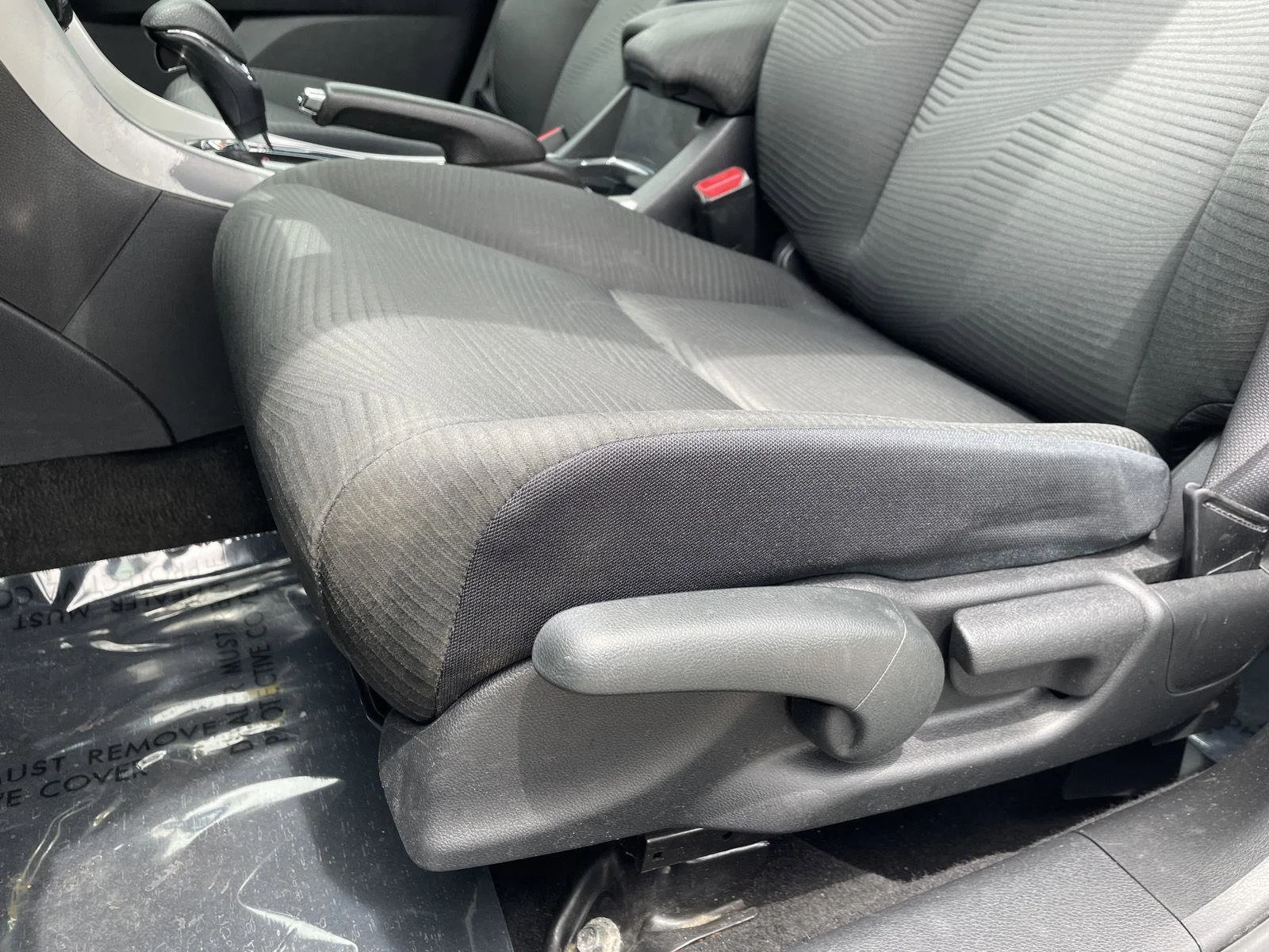 Used 2017 Lunar Silver Metallic Honda LX image 4