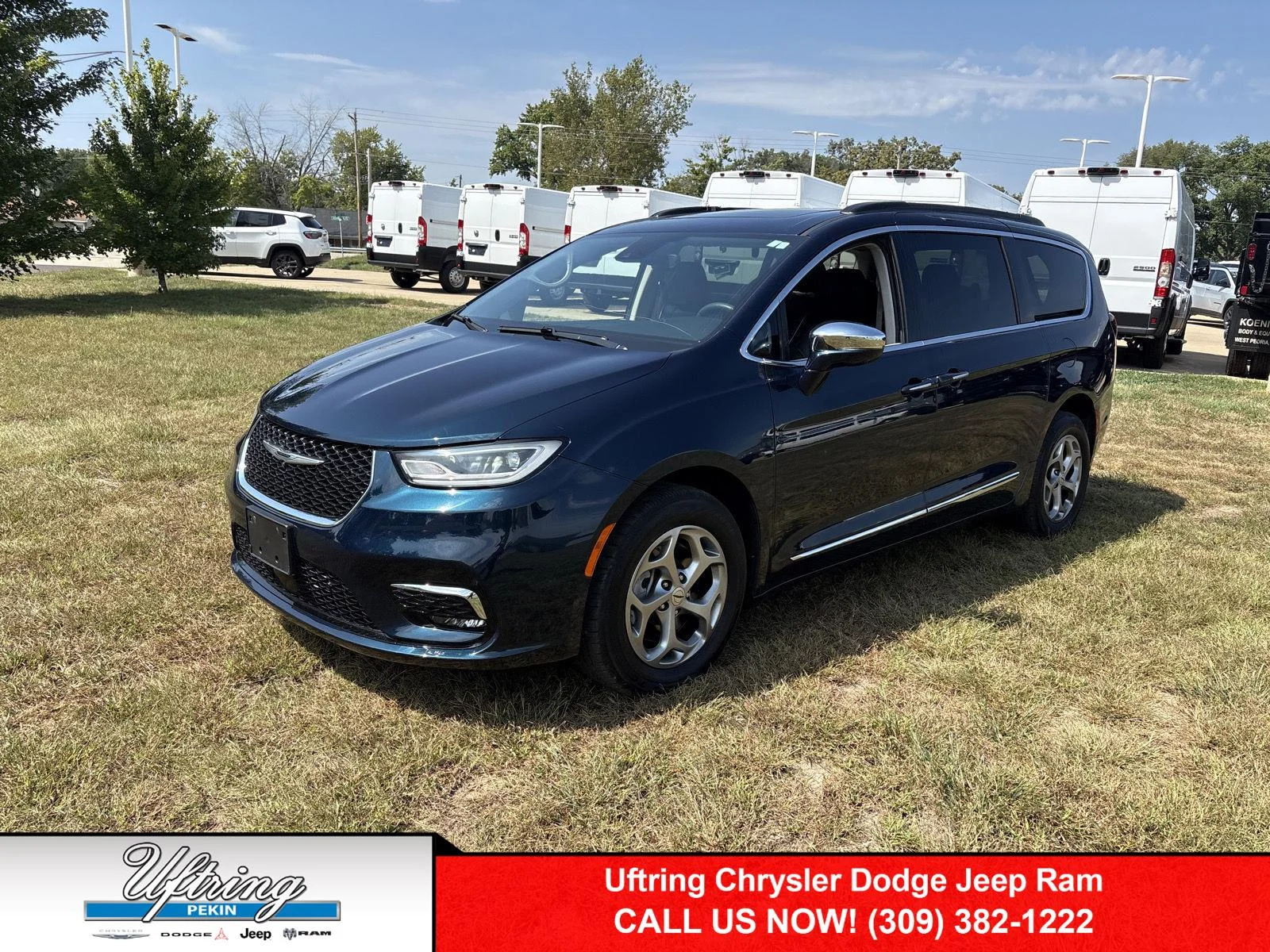 Used 2022 Fathom Blue Pearlcoat Chrysler Limited image 1