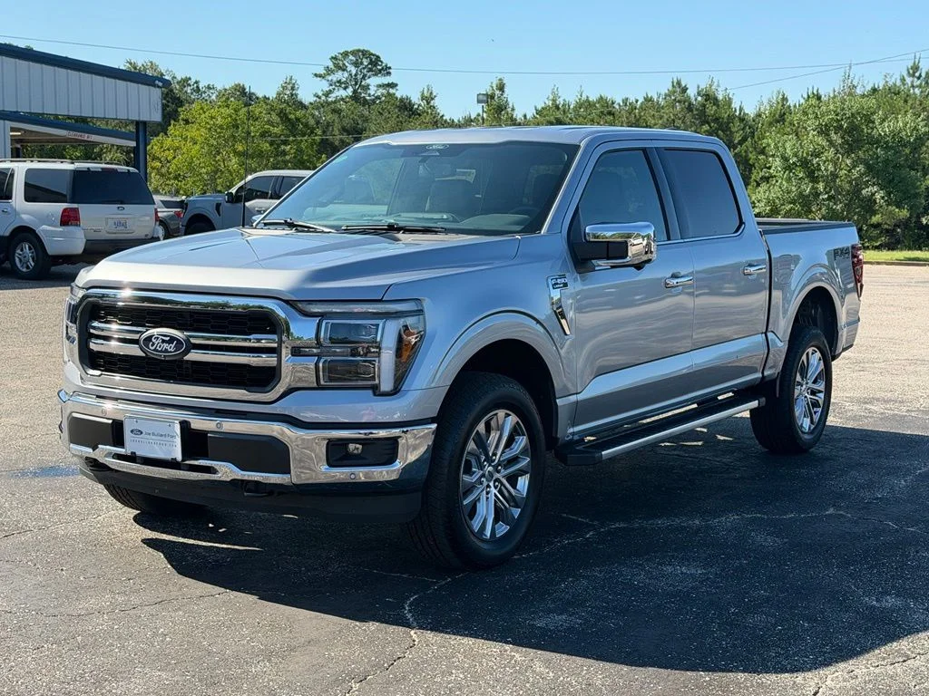 New 2026 Silver Metallic Ford Lariat image 21