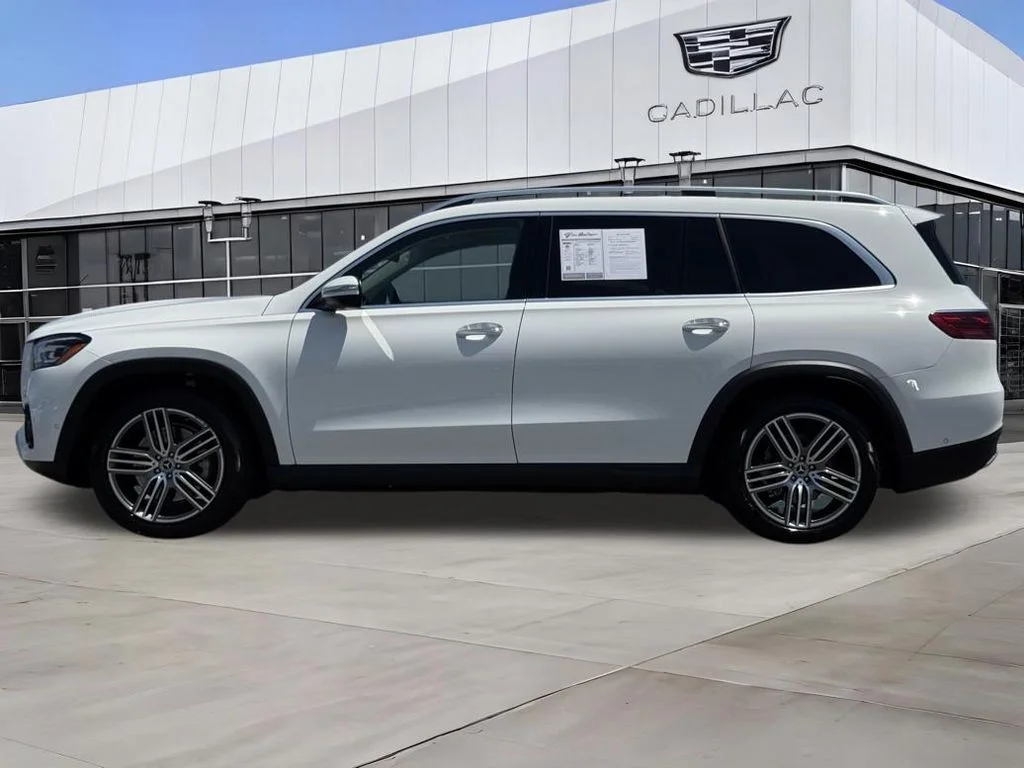 Used 2026  Mercedes-Benz GLS 450 image 6