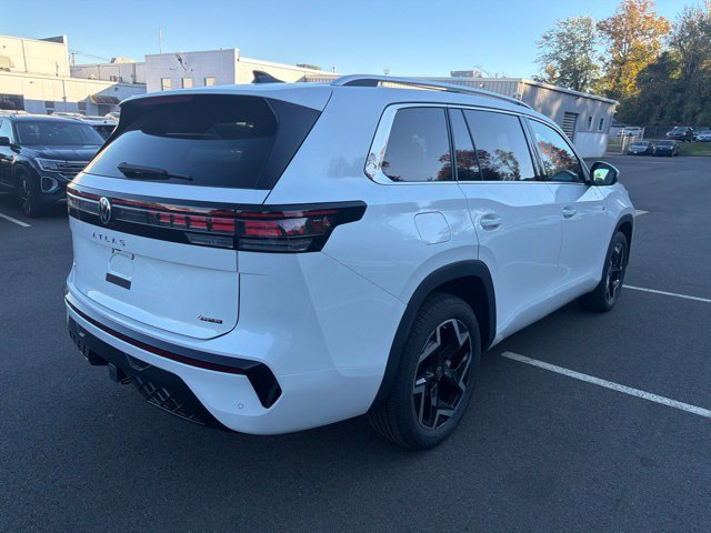 New 2027 White Volkswagen SEL image 5