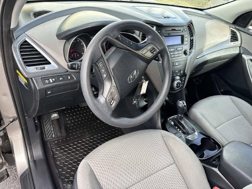 Used 2016 Gray Hyundai 2.4 Base image 14