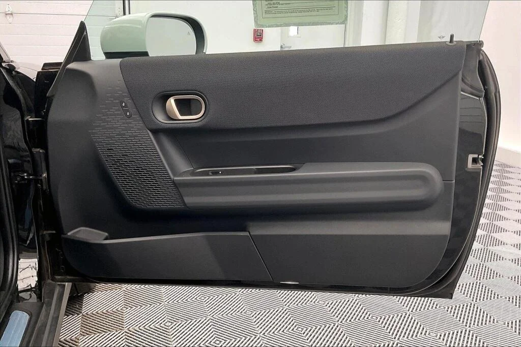 2025 MINI Hardtop 2 Door S - Photo 15