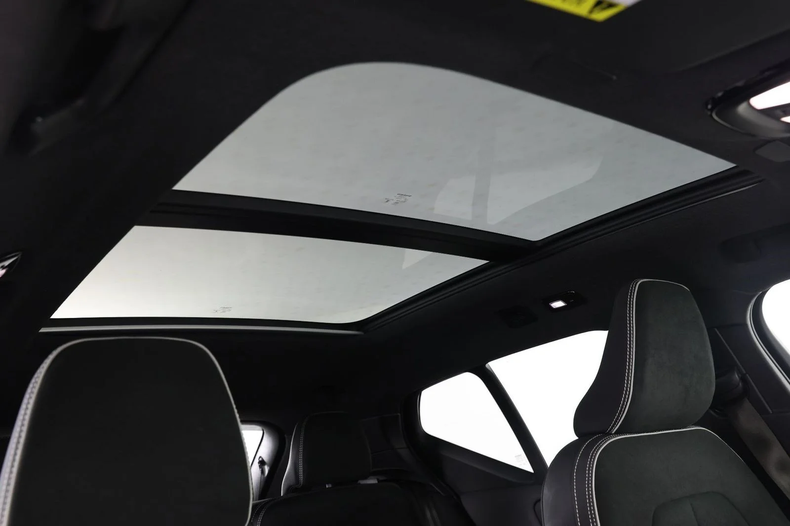 Used 2023 Silver Volvo Ultimate image 23