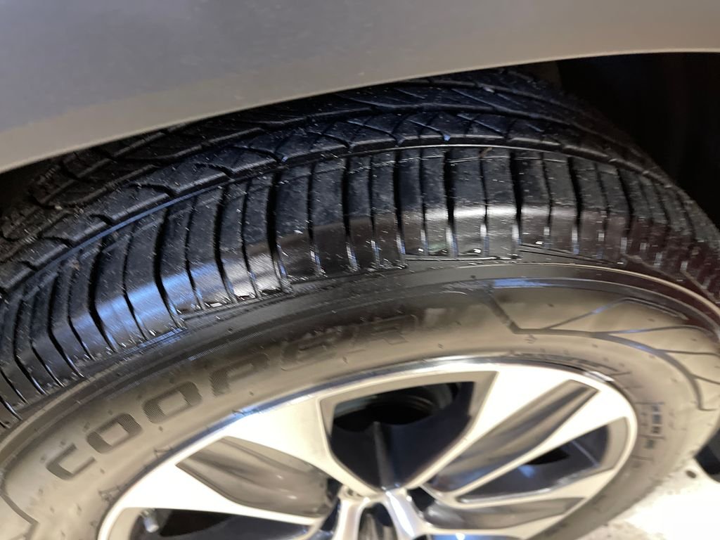 Used 2021 Red Toyota XLE image 11