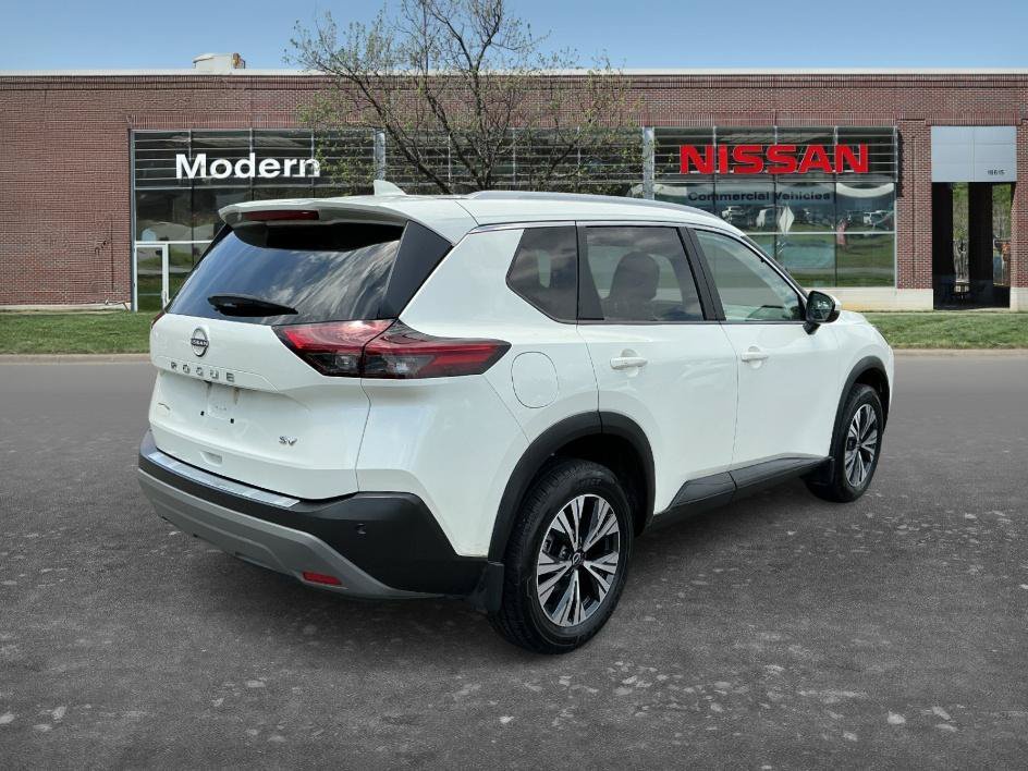 Certified Used 2023 Pearl White Tricoat Nissan SV image 4