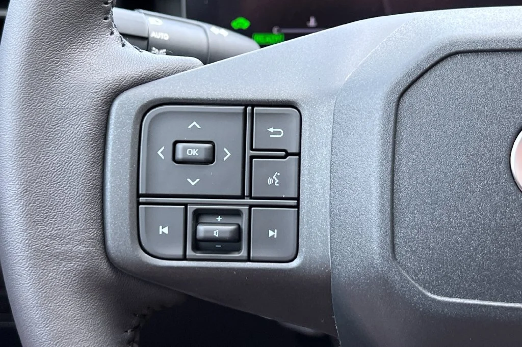New 2026  Toyota XLE Premium image 27