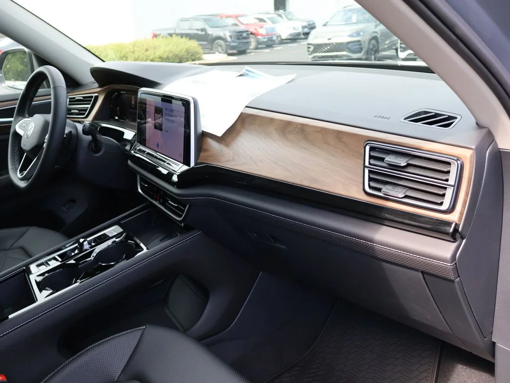 New 2026 Gray Volkswagen 2.0T SE w/Technology image 14