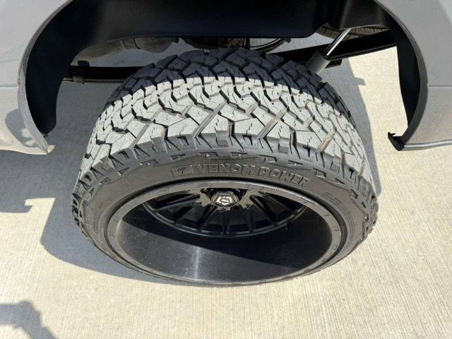 Used 2020 Gray Ford XL image 11