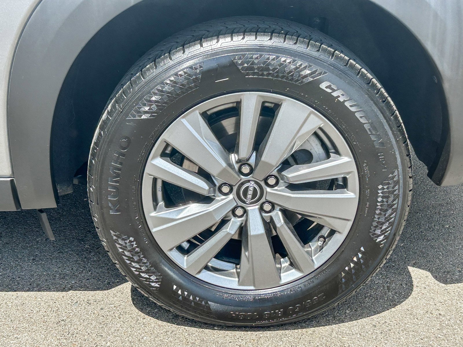 Used 2025 GUN METALLIC NISSAN SV image 11