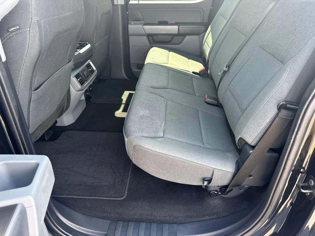 Used 2024 Black Ford XLT image 20