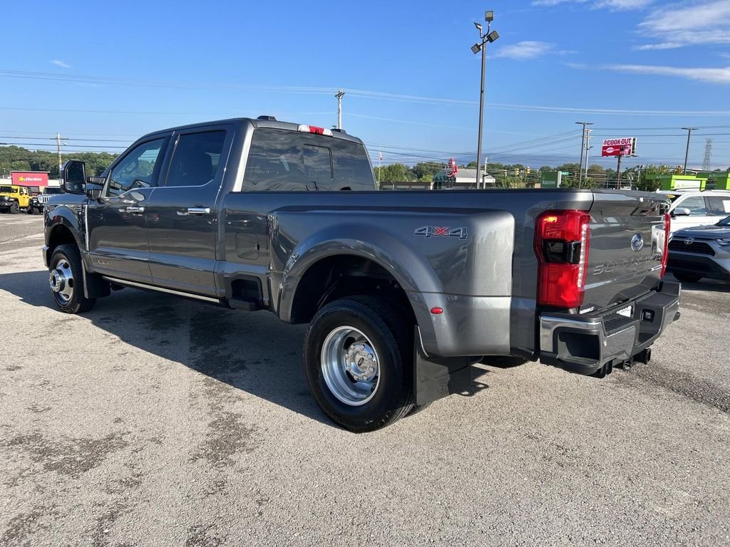 Certified Used 2025 Carbonized Gray Metallic Ford Lariat image 6