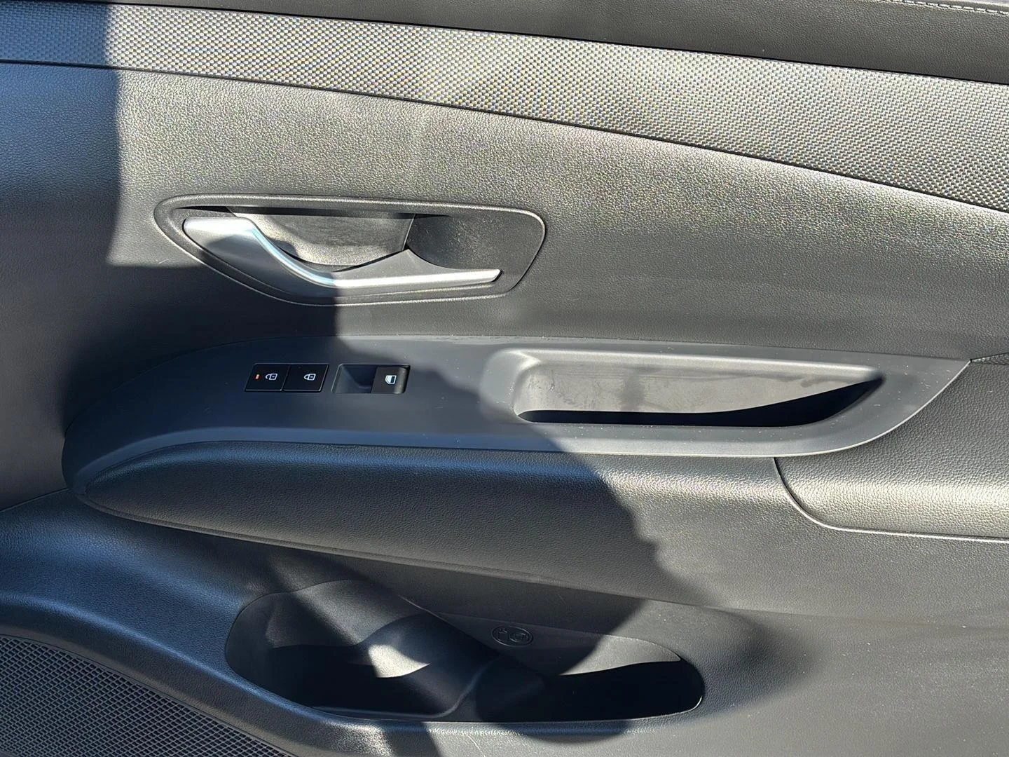 Used 2026 Ecotronic Gray Hyundai SE image 9